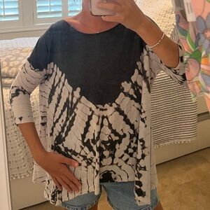 Free People Grey and White Tie-Dye Tunic